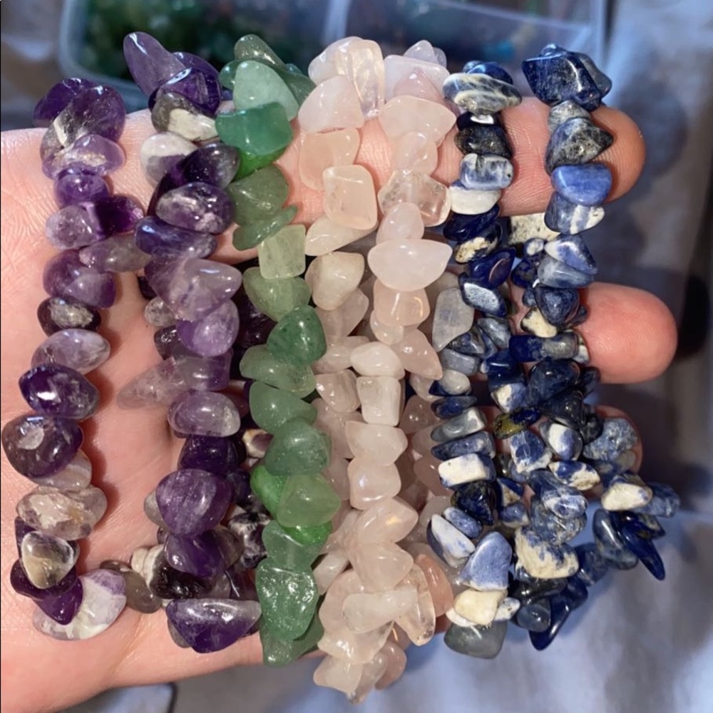 crystal chip bracelets:)